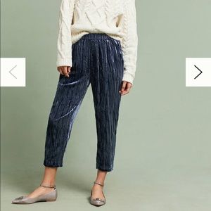 Velvet cropped pants